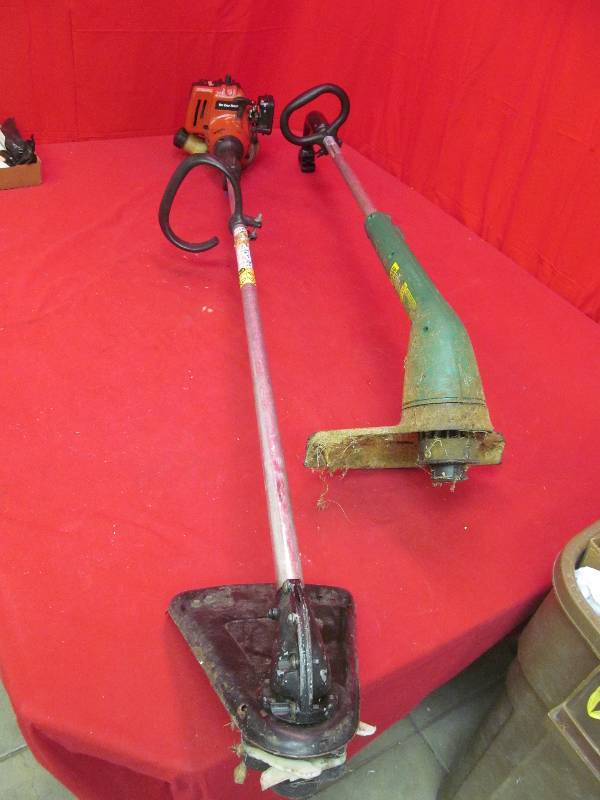 lot 205 image: weed trimmers