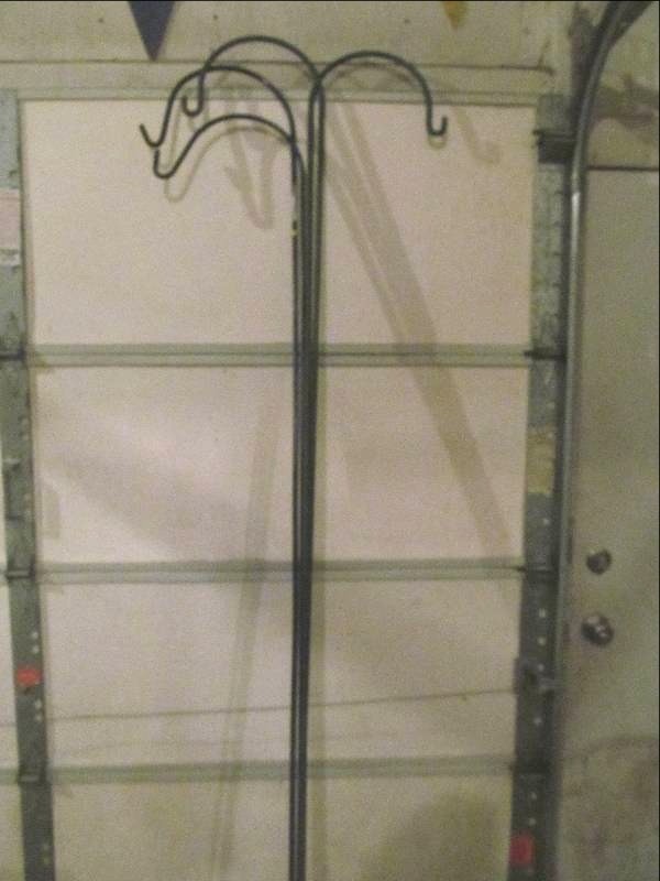 lot 210 image: Garden Shepard  hooks