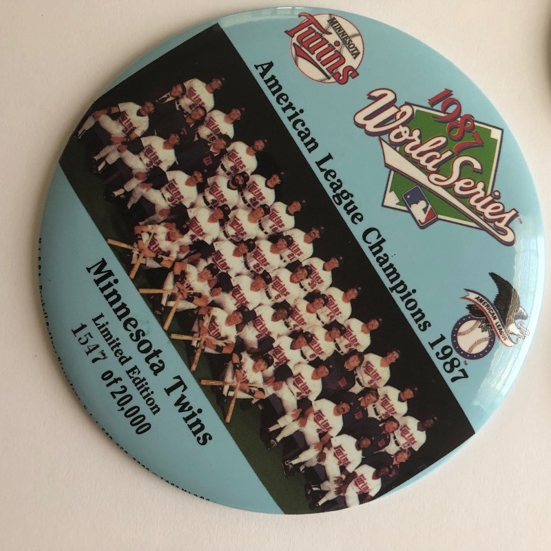lot 109 image: Lot of 3 Minnesota Twins World Series Collectors Buttons