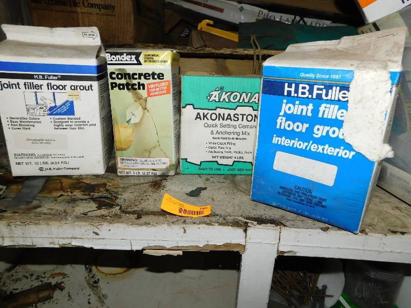 lot 290 image: JOINT FILLER, CONCRETE CRACK REPAIR
