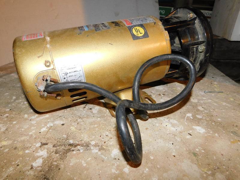 lot 400 image: HAYWARD POWER FLO PUMP