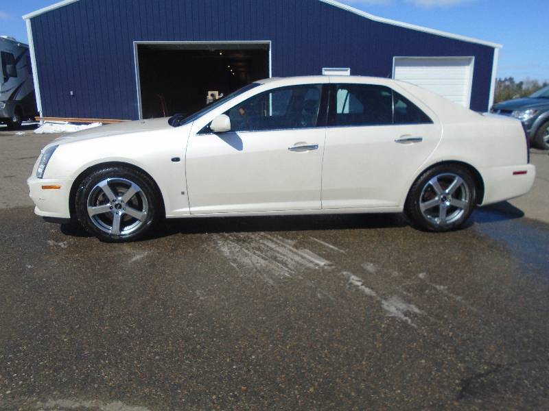 lot 2 image: 2007 Cadillac STS