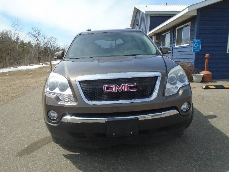 lot 4 image: 2008 GMC Acadia SLT