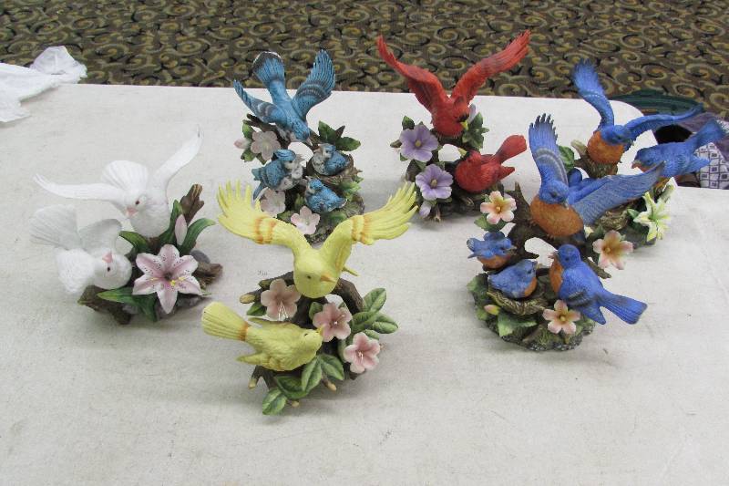 BIRD FIGURINES