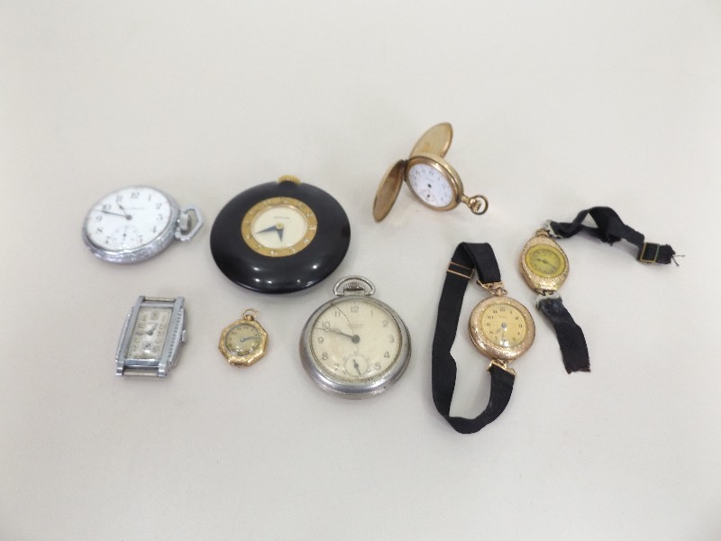lot 19 image: Lot of AntiqueVintage Elgin, Westclox, etc. PocketWrist Watches