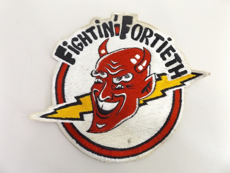 lot 37 image: Lot of Vintage Patches