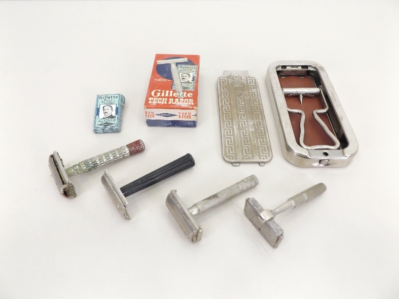lot 39 image: Lot of AntiqueVintage Gillette, etc. Razors