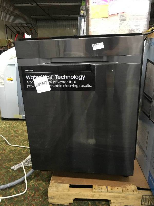 lot 317 image: Samsung DW80J550UG Dishwasher, Retail $1,029.99