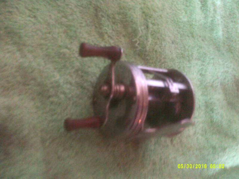VINTAGE HIAWATHA 6826 REEL