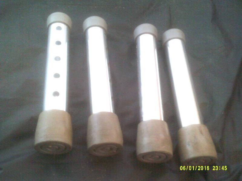 4 CANE ENDS