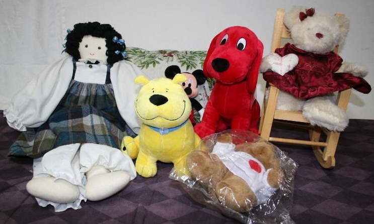 lot 51 image: Plush Animals for Kids