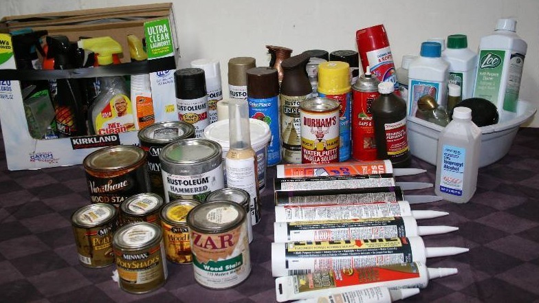 lot 68 image: Household Cleaners, Chemicals, and Garage Items