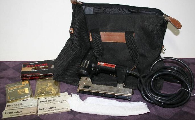 lot 69 image: Nail Gun
