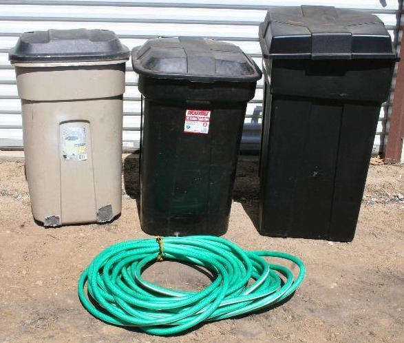 lot 126 image: Waste Cans and Garden Hose