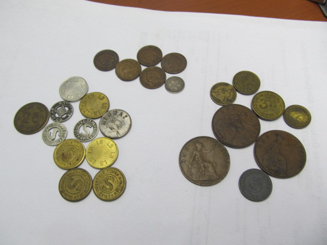 lot 48 image: Lot of Assorted Old Coins & Tokens