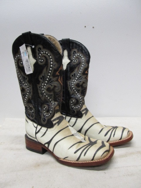 lot 118 image: NWT Ladies Size 7 12 Zebra Style Cowboy Boots by Ferrini