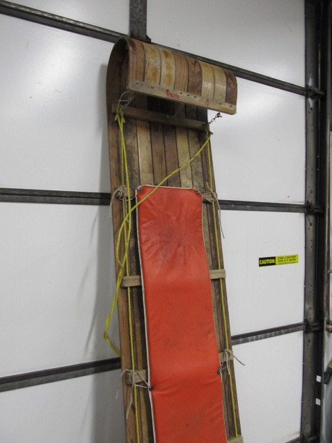 lot 138 image: LARGE Vintage 8 Paris Toboggan Sled