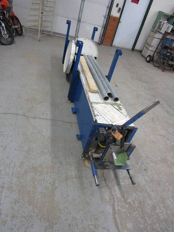 lot 1 image: Seemless Gutter Machine Attachment Wheels Sold Separetly from this Machine #10 on thos Auction