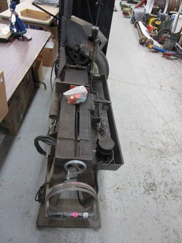 lot 13 image: Metal Band Saw Heavy Duty Extra Blades