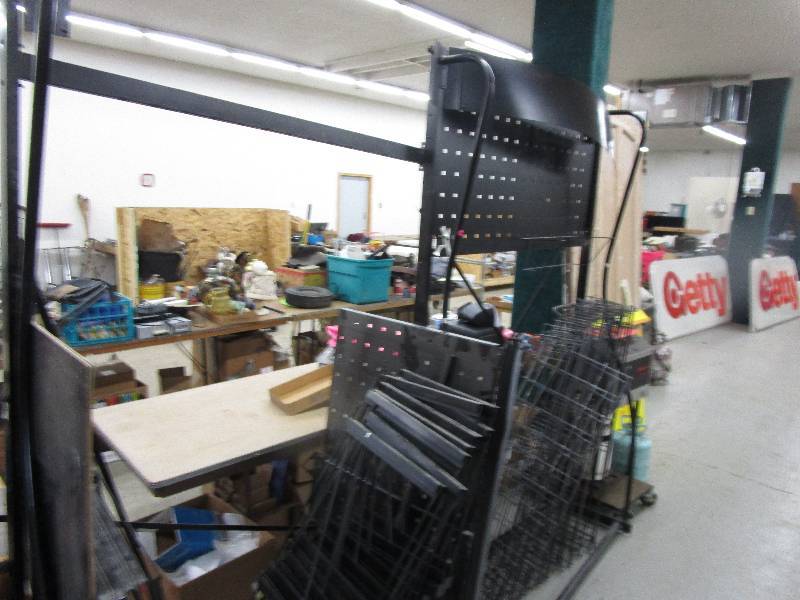 lot 19 image: Poster Display Stand and Shelves