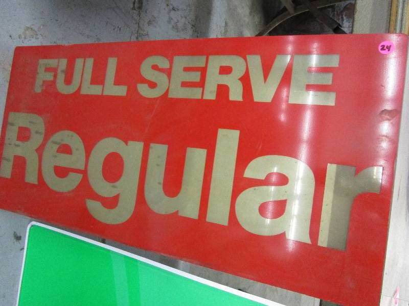 lot 24 image: Plexi Glass Regular Full Service Sign