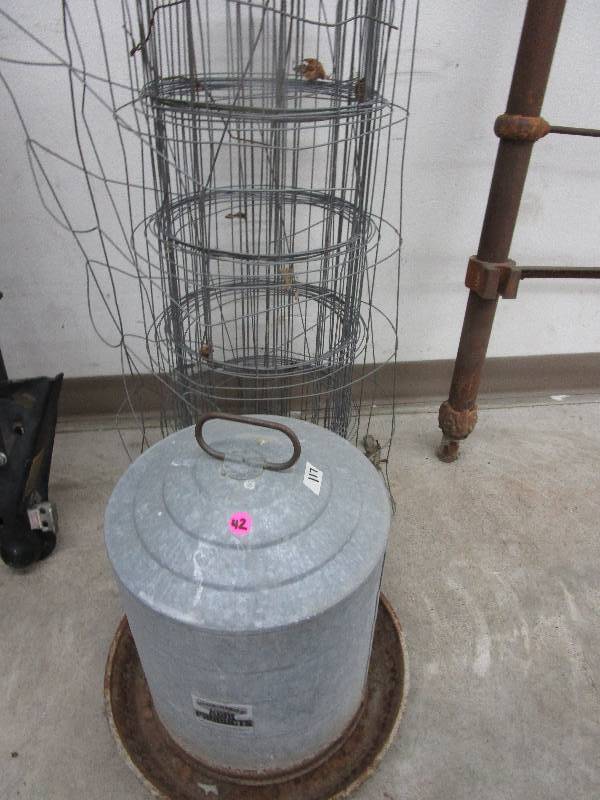 lot 42 image: Roll of Fencing and Rustic Chicken Feeder