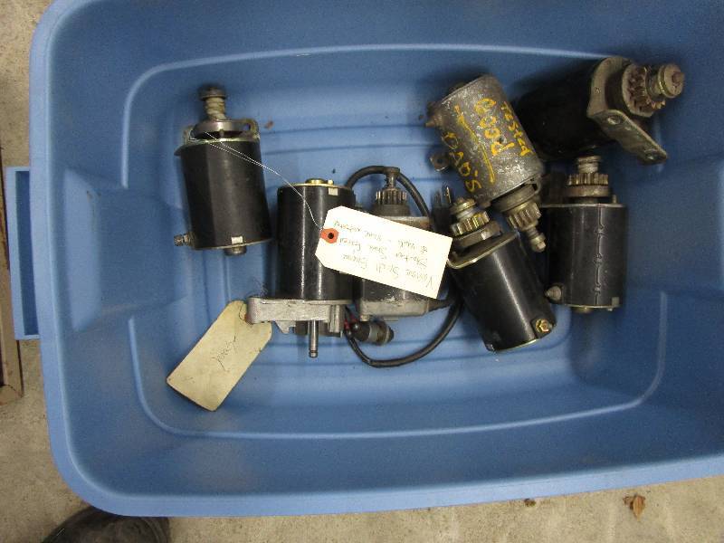 lot 115 image: Various Small Engine Starters - Some Tested & Work - Some Untested
