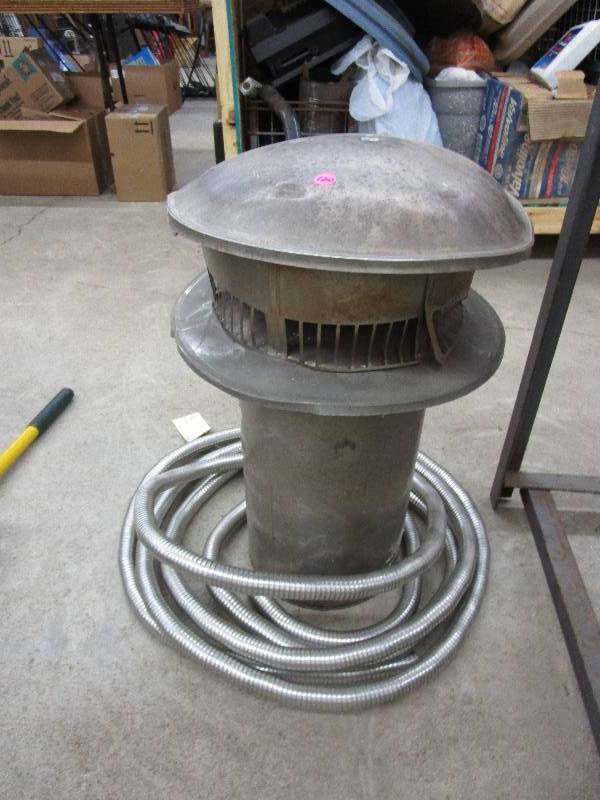 lot 120 image: 1 Flexible Exhaust Tubing(Unused) & 8 Stainless Insulated Pipe wCap