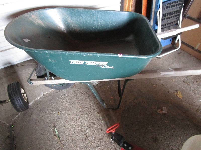 lot 140 image: Wheel Barrow