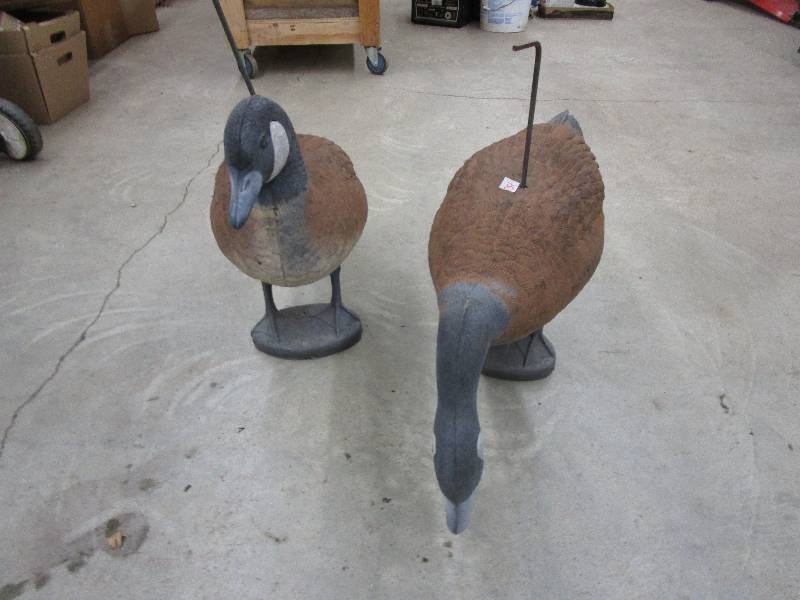 lot 153 image: 2-Life Sized  Yard Geese