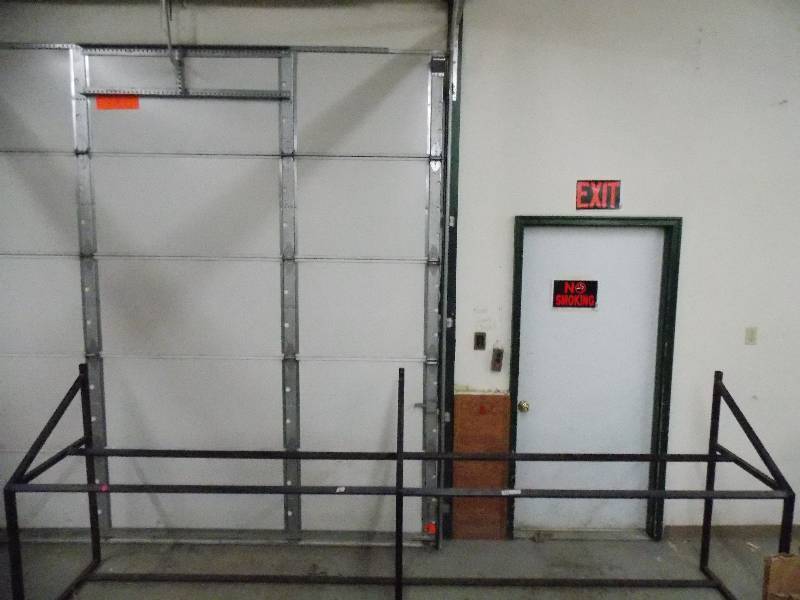 lot 129 image: Tire Rack