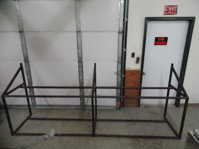 lot 130 image: Tire Racks
