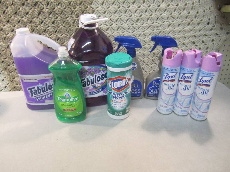 Mixed Lot of Cleaners Soaps Etc. Se...