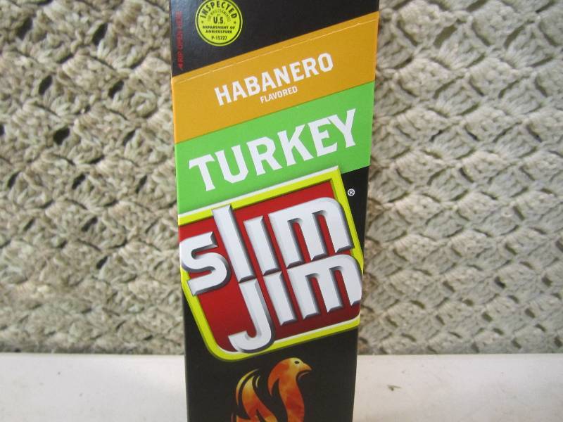 Box of 24 Slim Jim Snack Sticks Hab...