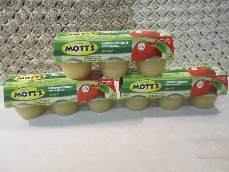 Lot of 3 - 6-Packs Motts Unsweeten...