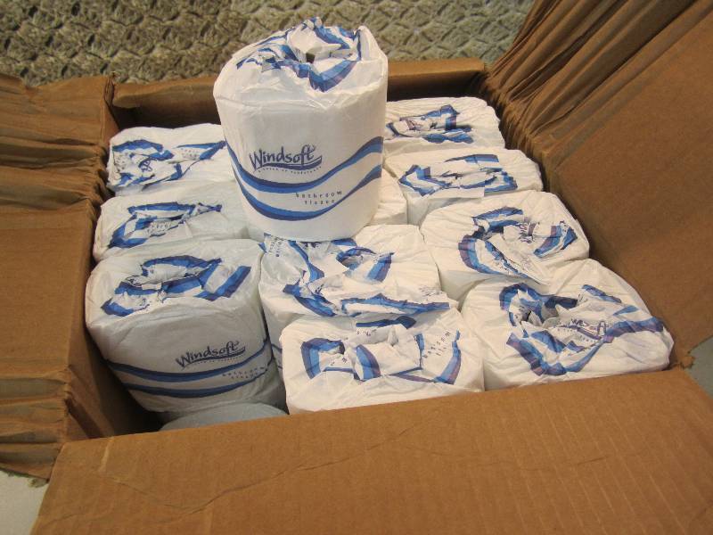 Case of 24 Rolls 2-Ply Toilet Tissu...