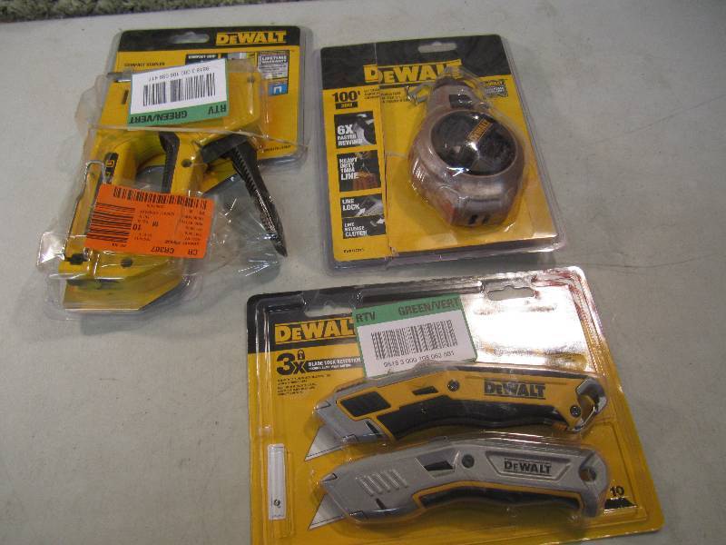 Lot of Dewalt Tools OpenDamaged Pa...