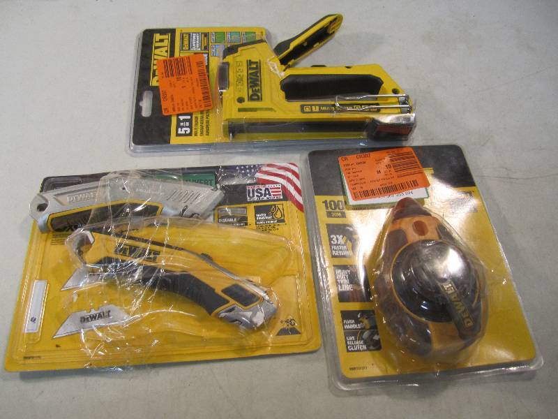 Lot of Dewalt Tools OpenDamaged Pa...