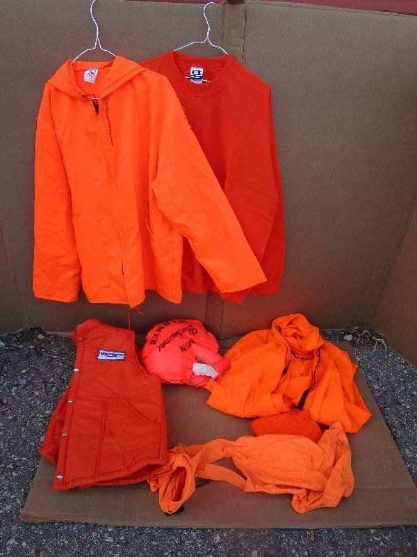 Orange Hunting Clothes Sizes in Pictures