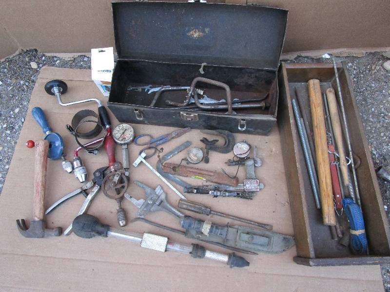 Various Tools some specialized engine tools