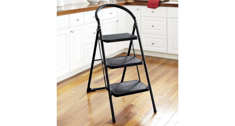 lot 291 image: Folding 3-Step Ladder open box Reta...