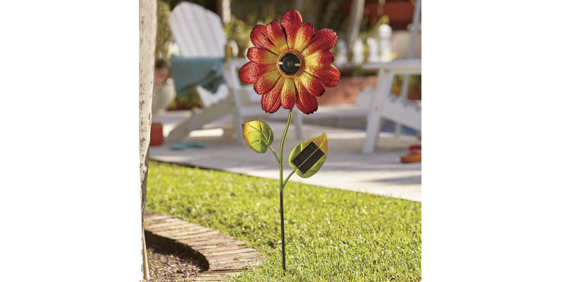 lot 388 image: Solar Bluetooth Flower open box, un...