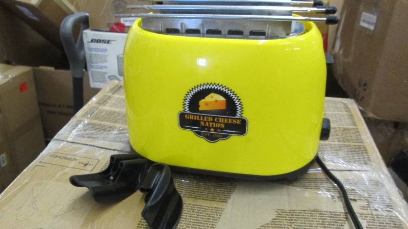 lot 2 image: Grilled Cheese Toaster open box, he...
