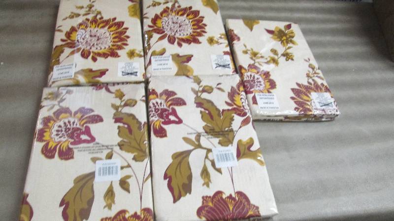 lot 32 image: Lot of 5 48x84 inch Lambert Curtai...