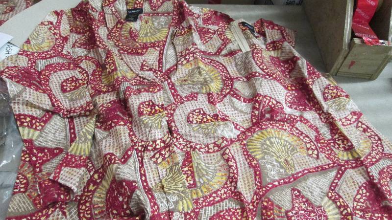 lot 49 image: Ashro Size 16 2 Piece Sleeveless D...
