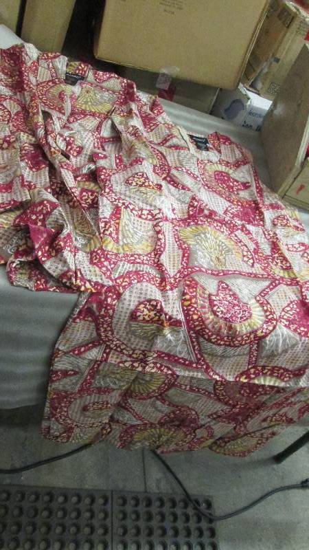 lot 52 image: Ashro Size 16 2 Piece Sleeveless D...
