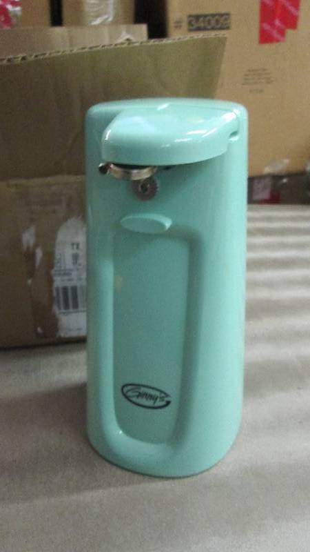 lot 72 image: Ginnys Can Opener open box, untest...