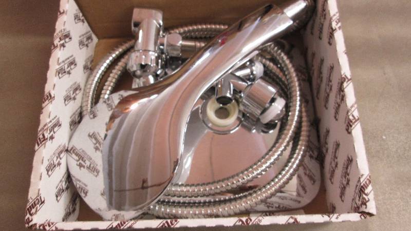 lot 95 image: Sunbeam Dual Shower Massager...