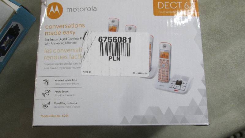 lot 160 image: Motorola Dect 6.0 CordedCordless P...