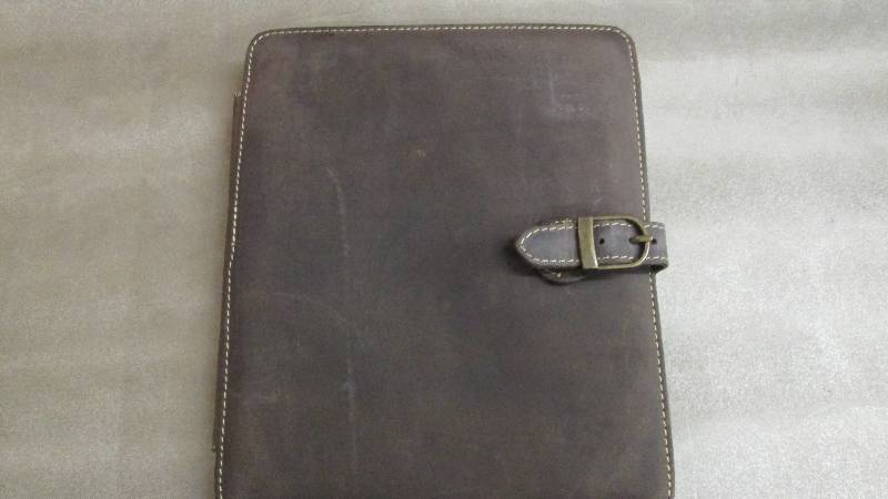 lot 233 image: Canyon Outback Bear Canyon Media Ho...